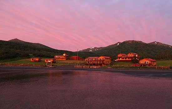 Larsen Bay Lodge 